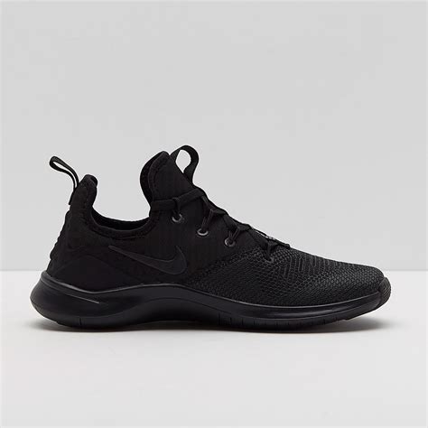 women's black nike sneakers sale